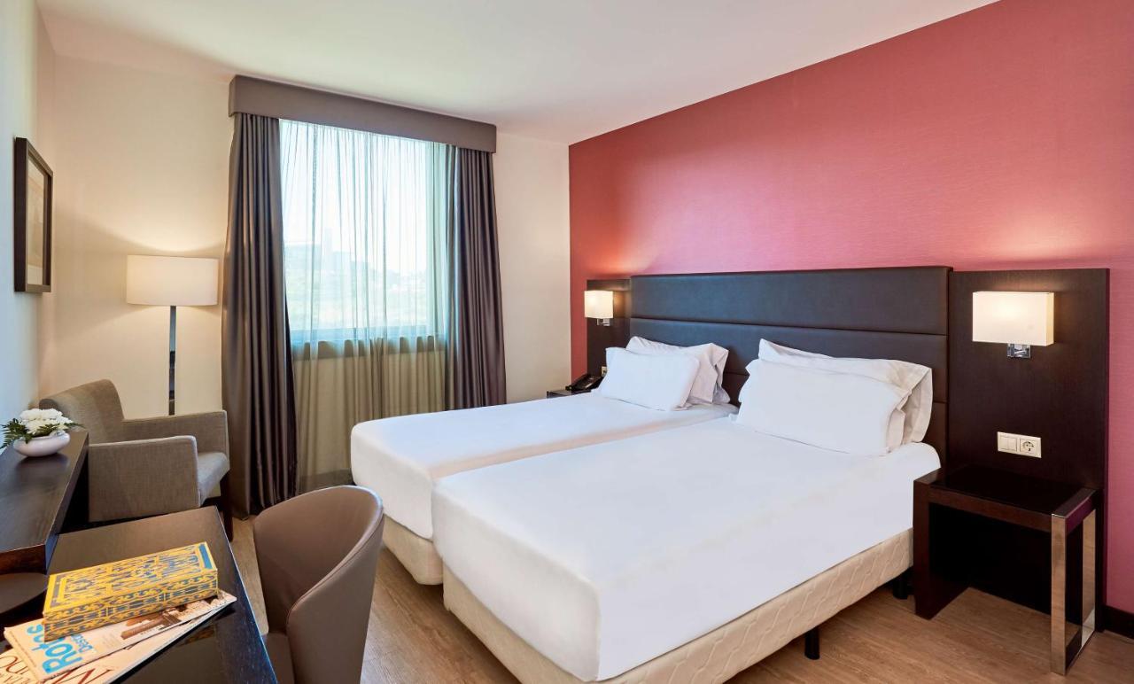Nh Coimbra Dona Ines Hotel Екстериор снимка
