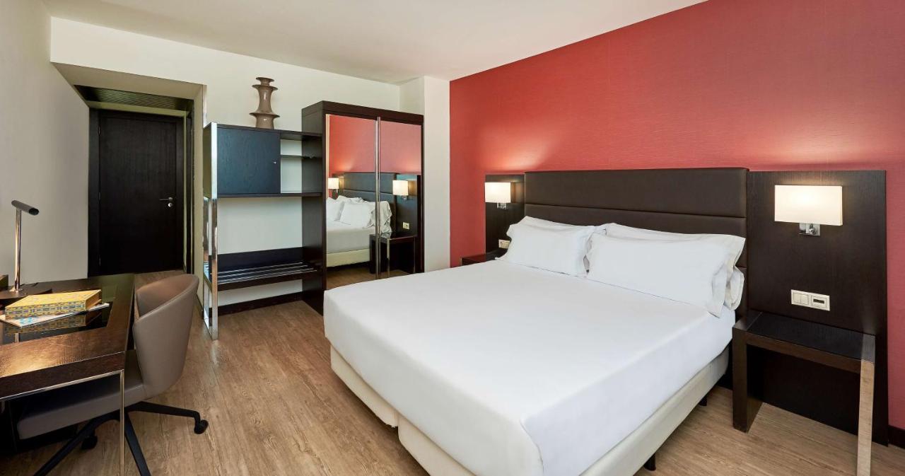Nh Coimbra Dona Ines Hotel Екстериор снимка