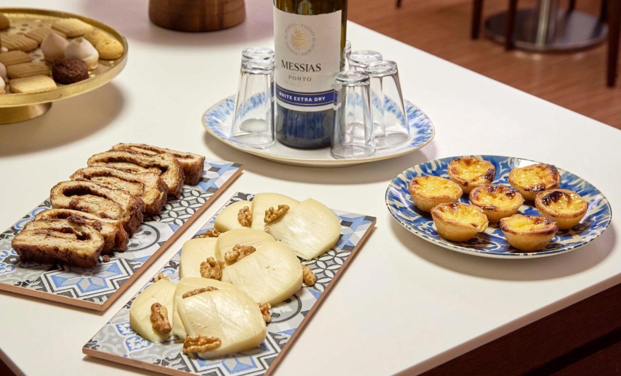 Nh Coimbra Dona Ines Hotel Екстериор снимка